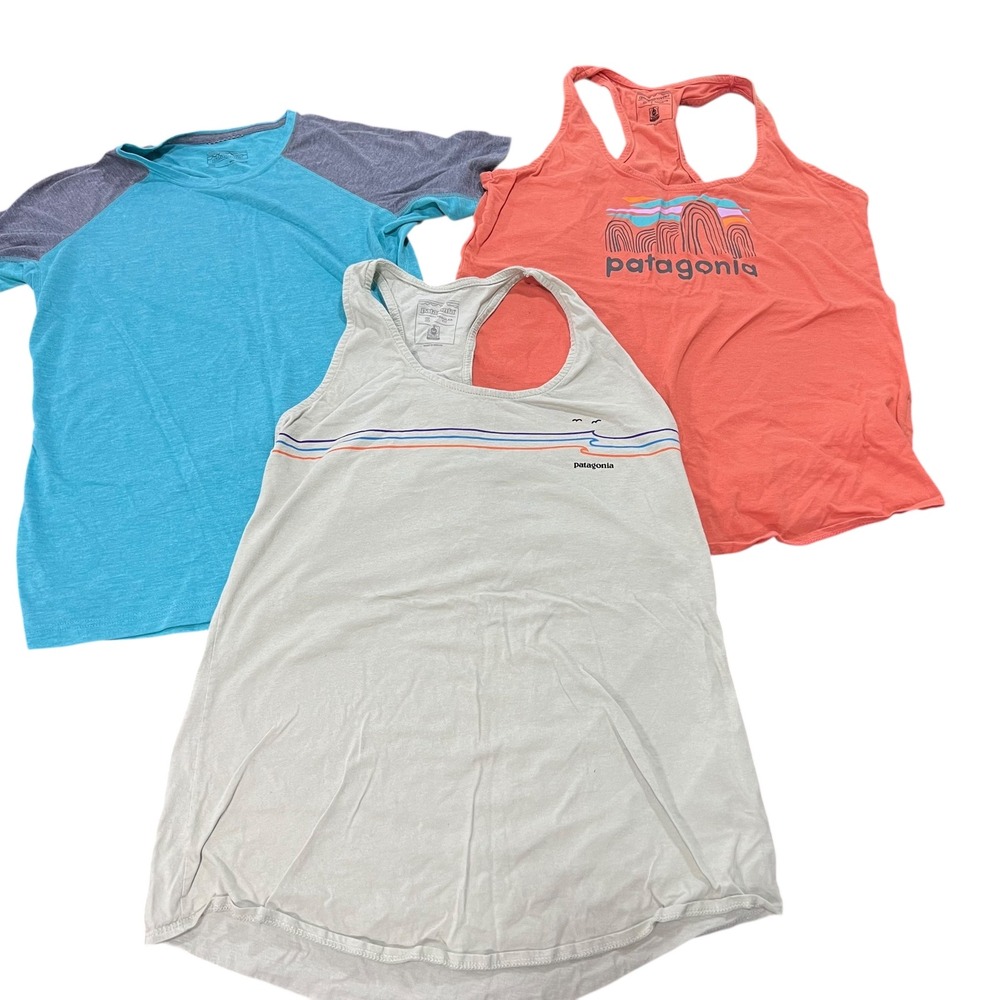Bundle of 3 Patagonia Women's‎ Tops T-Shirts & Racerback Tanks Size XS & Small
